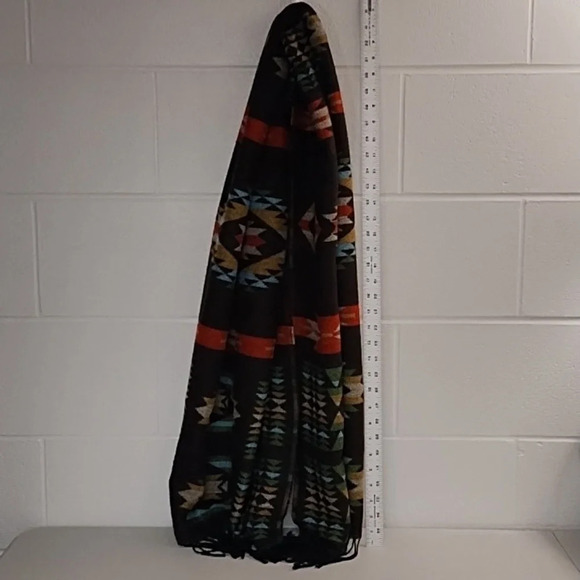 Southwestern Large Soft Fringed Scarf Wrap Approximately 27"X64" - Picture 5 of 10